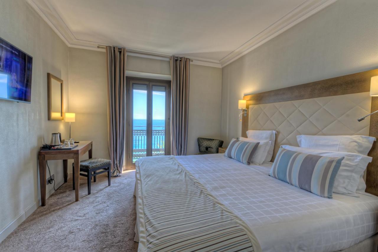 Superior Doppelzimmer mit Meerblick und Balkon