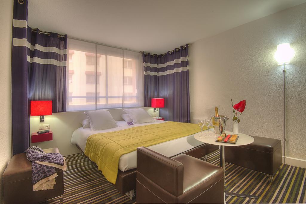 Classic Double Room,692227809:JPEG