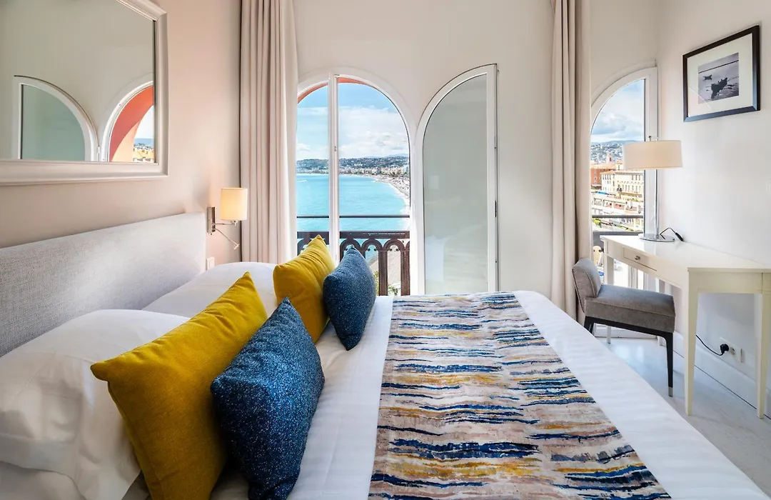Hotel Suisse-1