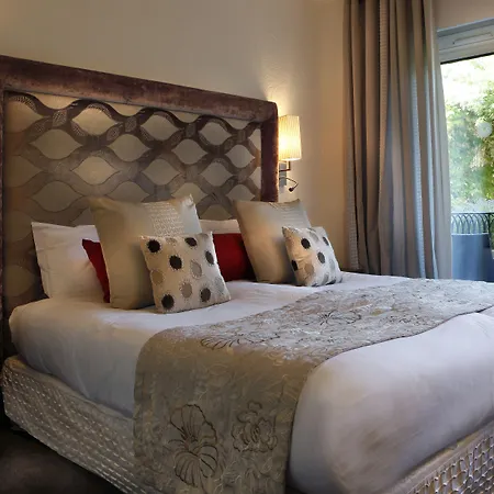 Hotel La Perouse Nice Baie Des Anges-3